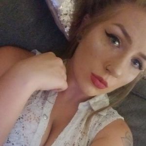 Meet your Posher, Desiree